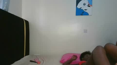 lia online show from 28, 11, 2025