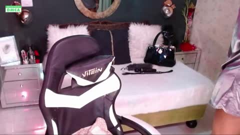 Snapshot of starhappy chatting on 17, 5, 2026 Welcome Im VICTORIA Your love is my passion activate my love and moaning with your tips and enjoy with me online show from 17, 5, 2026