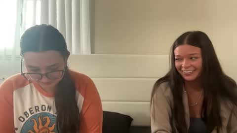 starqueenieee online show from 30, 10, 2025