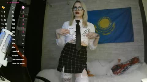 Katie online show from 29, 9, 2025