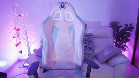 Yoko online show from 8, 10, 2025