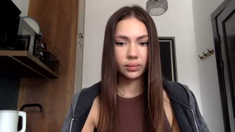 stasisweet online show from 28, 6, 2026
