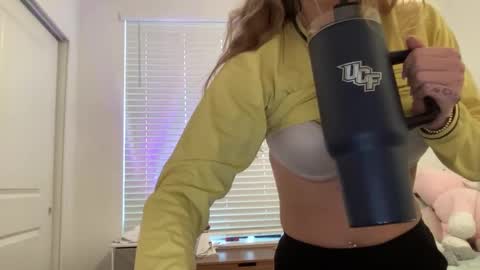 Stassiethatsororitygirl online show from 22, 1, 2025