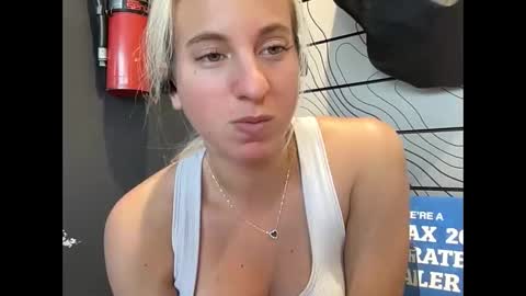 Stassiethatsororitygirl online show from 25, 11, 2025