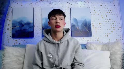 Steev online show from 3, 12, 2024