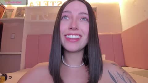 Stefa Gomez  online show from 15, 10, 2025