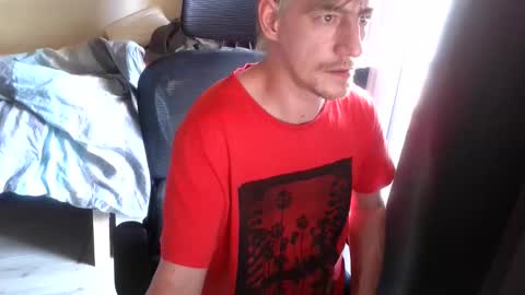 Snapshot of stefan302 chatting on 24, 5, 2026 hornywixer20cm online show from 24, 5, 2026