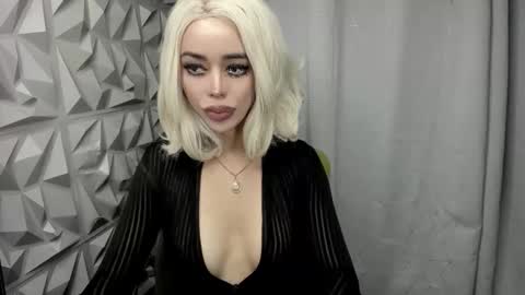 Jane online show from 9, 4, 2026