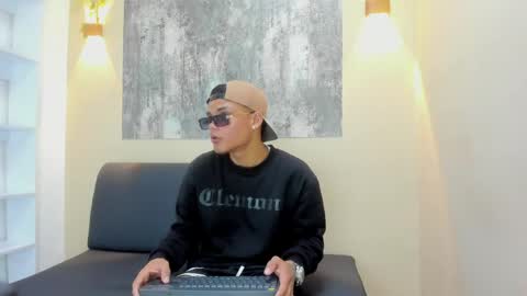 Snapshot of steiner_goldberg chatting on 9, 6, 2026 Steiner online show from 9, 6, 2026