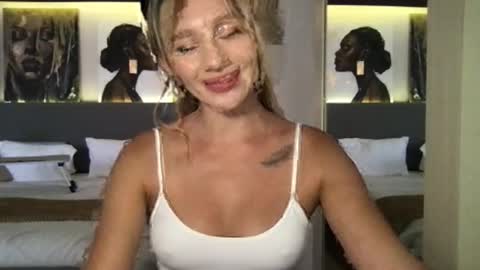 Stella online show from 31, 10, 2025