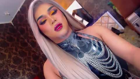 CALL ME STELLA online show from 5, 2, 2025