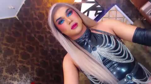 CALL ME STELLA online show from 14, 2, 2025