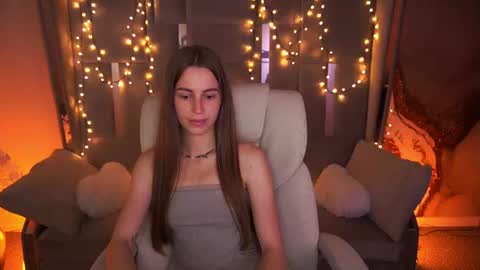 stellahoneywell online show from 10, 6, 2026