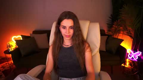 stellahoneywell online show from 25, 6, 2026