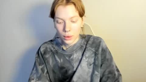 S T E L L A online show from 18, 12, 2025