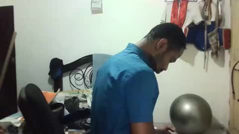 Snapshot of stemanlu9 chatting on 25, 12, 2024 Steman online show from 25, 12, 2024