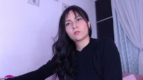 Snapshot of step_daughter_ chatting on 14, 1, 2025 MIA online show from 14, 1, 2025