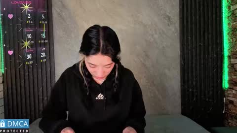 Stepha online show from 15, 12, 2025