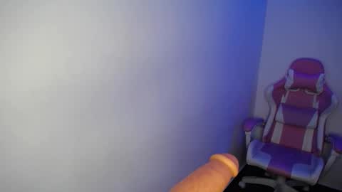 Emma online show from 23, 2, 2025