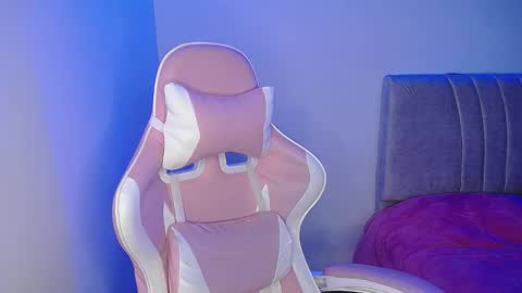 Emma online show from 24, 2, 2025