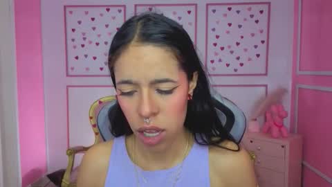 Stephania online show from 3, 2, 2026