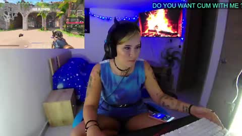 Stephany  independient model  online show from 8, 12, 2024