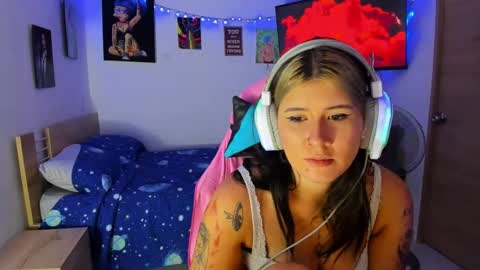 Stephany  independient model  online show from 17, 1, 2025