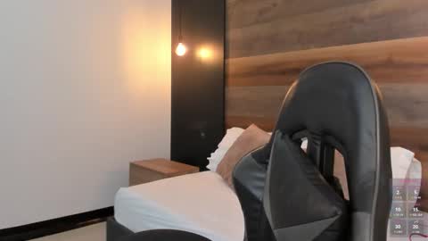 S T E P H A N Y A online show from 21, 11, 2025