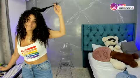 Stefanny online show from 7, 6, 2026