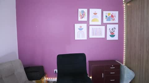 Stephany online show from 12, 12, 2024