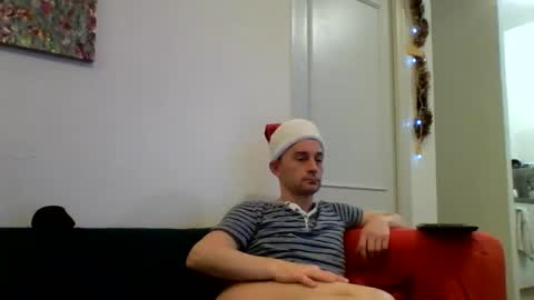 Snapshot of stephdusud30 chatting on 25, 12, 2024 stephane online show from 25, 12, 2024