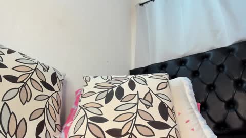 estefania online show from 3, 2, 2025