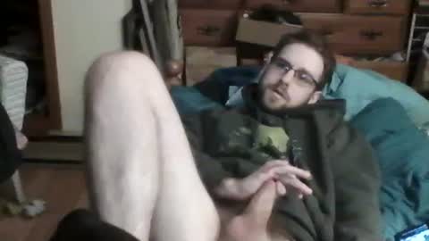 Snapshot of sterben13v chatting on 16, 12, 2024 Ian23602 online show from 16, 12, 2024