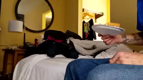 sterng123 online show from 25, 2, 2026