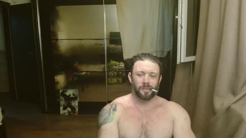 Snapshot of stevebulkzor chatting on 31, 5, 2026 Steve Oakenshield son of John son of Vasyl online show from 31, 5, 2026