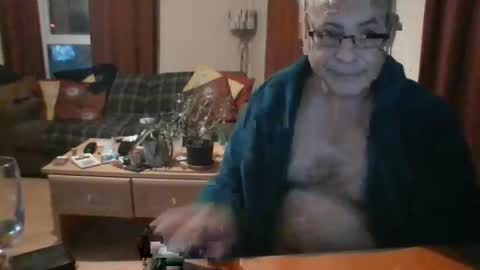 Snapshot of stevejm3740 chatting on 31, 12, 2024 stevejm3740 online show from 31, 12, 2024