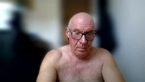 stevejons47 online show from 21, 7, 2026