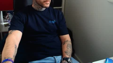 Snapshot of stevie_rae chatting on 3, 11, 2025 stevie_rae online show from 3, 11, 2025