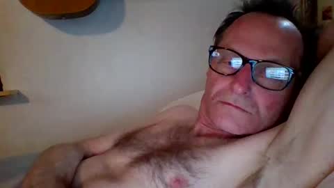 Snapshot of steviehard7 chatting on 25, 1, 2025 steviehard7 online show from 25, 1, 2025