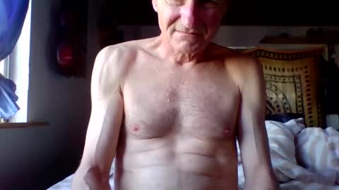 Snapshot of steviehard7 chatting on 25, 2, 2025 steviehard7 online show from 25, 2, 2025