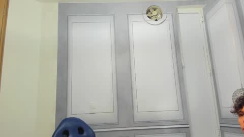 Snapshot of sthefan_salvatore chatting on 5, 3, 2025 STEFAN online show from 5, 3, 2025