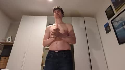 Snapshot of sti270452 chatting on 4, 2, 2026 Jenk online show from 4, 2, 2026