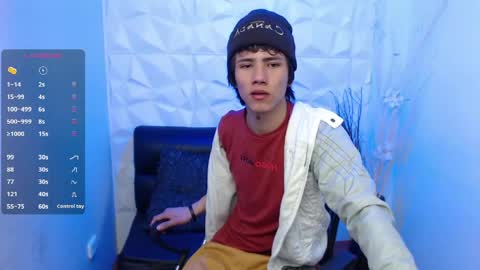 Snapshot of stich_23 chatting on 25, 4, 2026 Stich online show from 25, 4, 2026