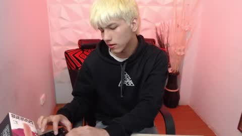 Stich online show from 25, 6, 2026