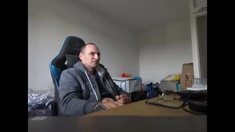 stickolive1 online show from 12, 5, 2026