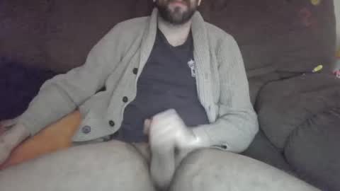 stickywhiteslime online show from 28, 9, 2025