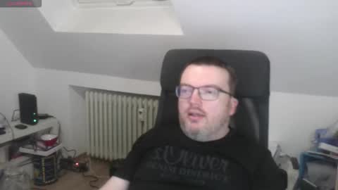 Oliver online show from 22, 11, 2025