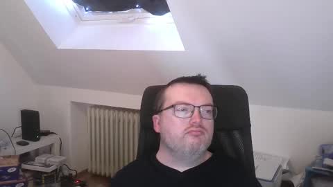 Oliver online show from 2, 4, 2026