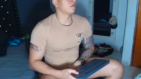 Snapshot of stily_santos_ chatting on 12, 9, 2025 stily online show from 12, 9, 2025