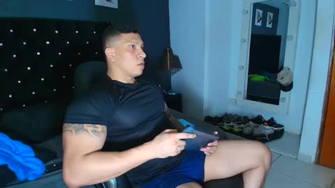 Snapshot of stily_santos_ chatting on 14, 9, 2025 stily online show from 14, 9, 2025